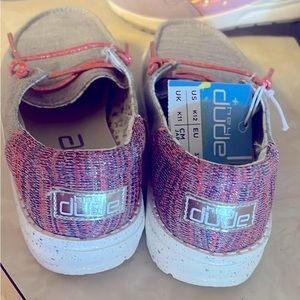 Brand new kids Hey dudes